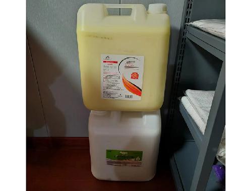 桶裝護發(fā)乳